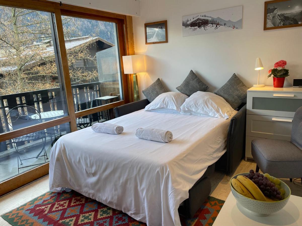 Apartment Le Pied Du Brevent - Walk To Ski Lift, Chamonix Getaway Bagian luar foto